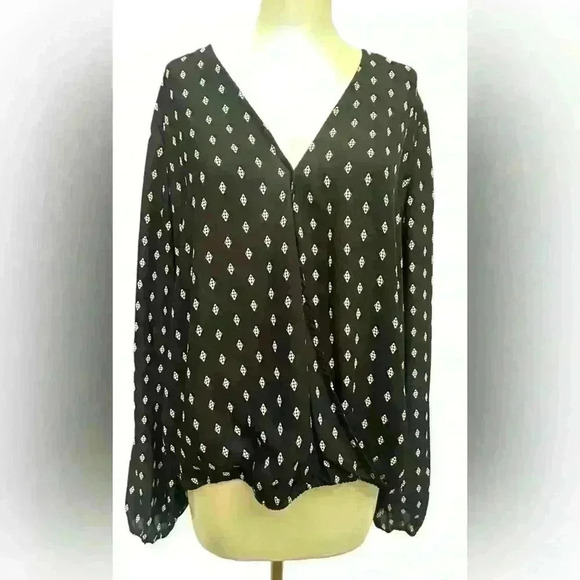 Vixbe Tops - Deep Blue V-Neck Surplice Style Blouse Size XXL NWOT